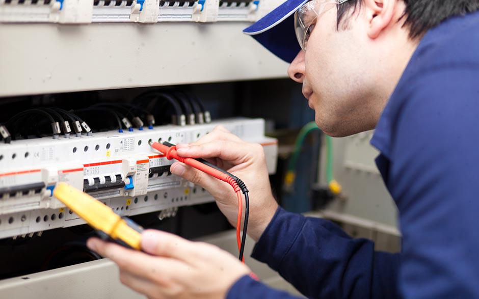 dépannage électricien Pontoise